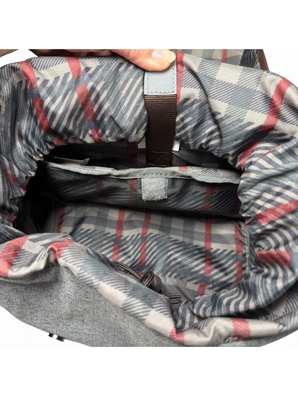 Manfrotto Windsor Camera and Laptop Backpack for DSLR Grey